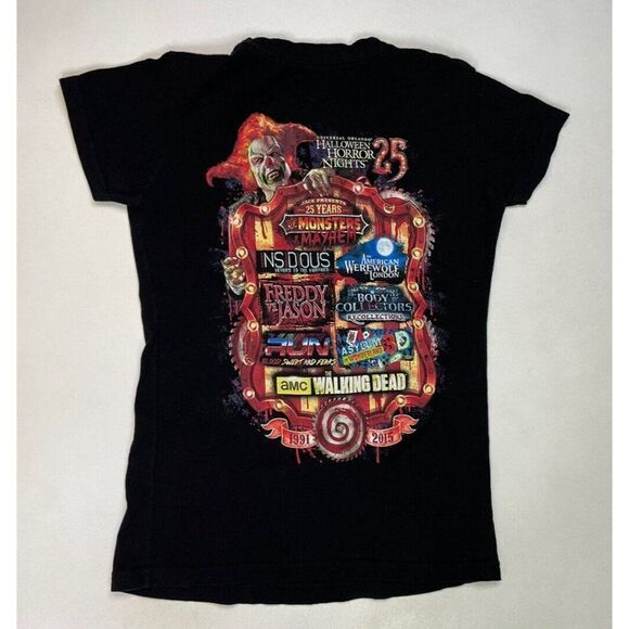 Universal Orlando Halloween Horror Nights 2015 Graphic T-shirt Women Small Black - Picture 1 of 5